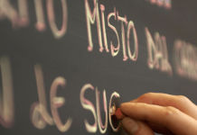 The Italian Language: History, Dialects, Grammar and Global Influence lingua italiana