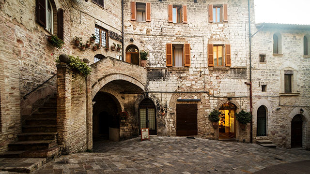 assisi