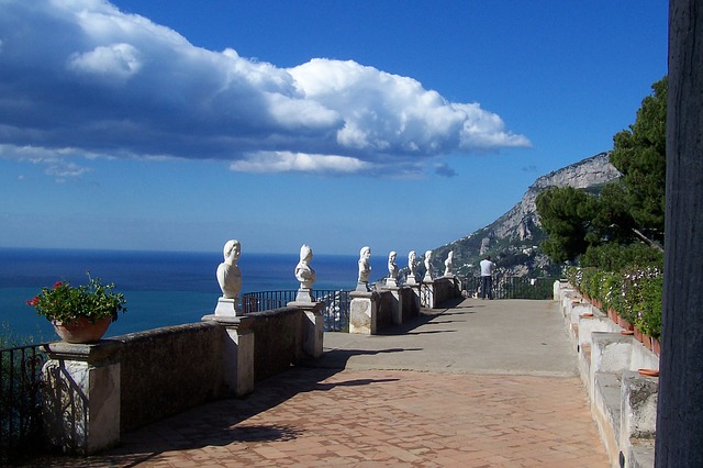 italy, sorrento, villa cimbrone