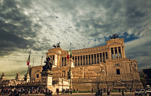 vittorio emanuele monument, rome, rome palace