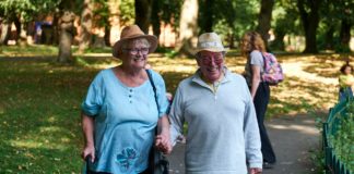 pexels-centre-for-ageing-better-9710828