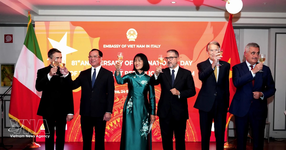 News photograph related to Italy, VN retain global standing by staying true to their identities: official